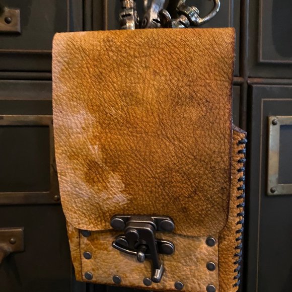 Modern Muse 61 Handbags - Modern Muse 61 Cell Phone Case / Cross Body Bag